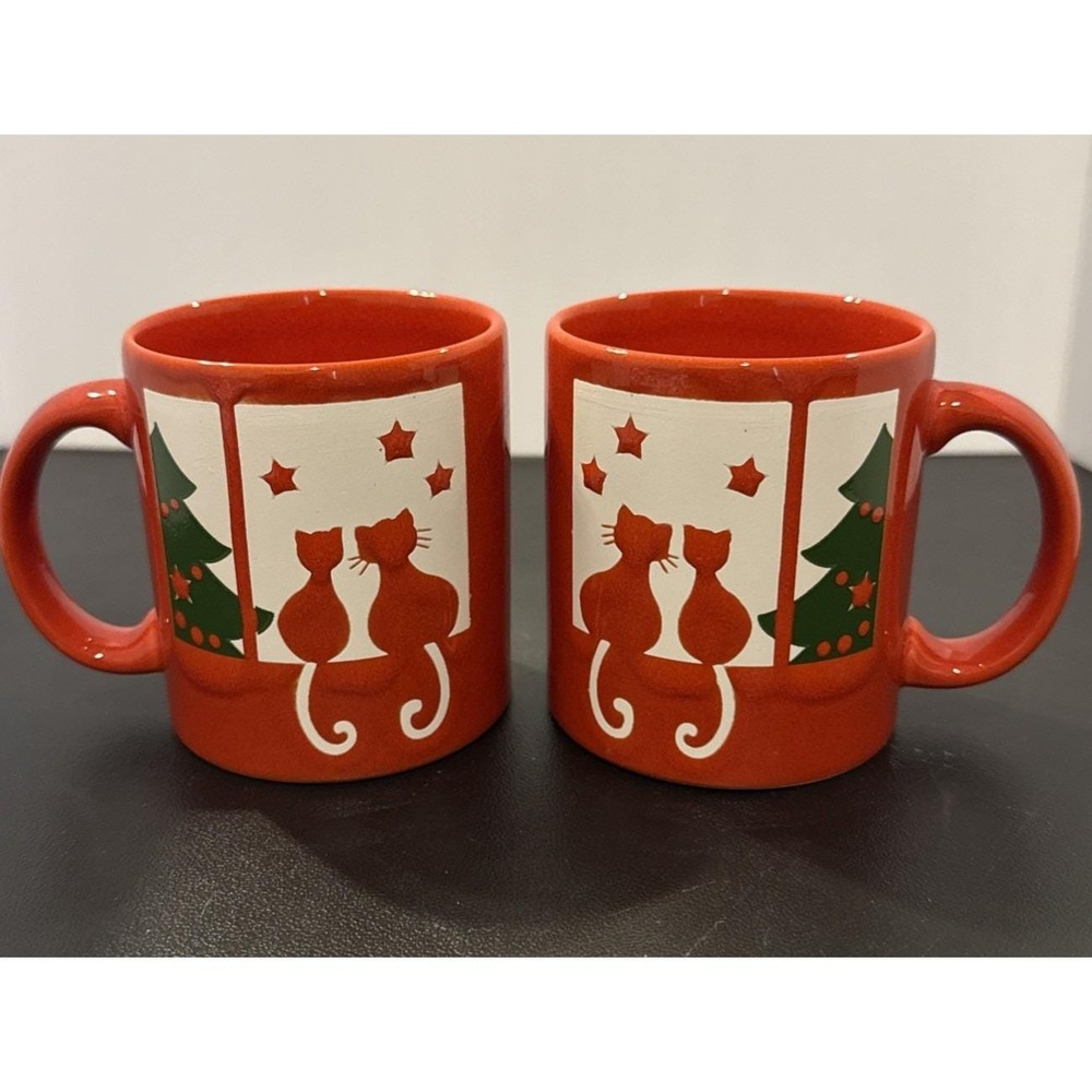 Waechtersbach Germany Cats in Window Christmas Tree Red Holiday Mugs Set Of 2